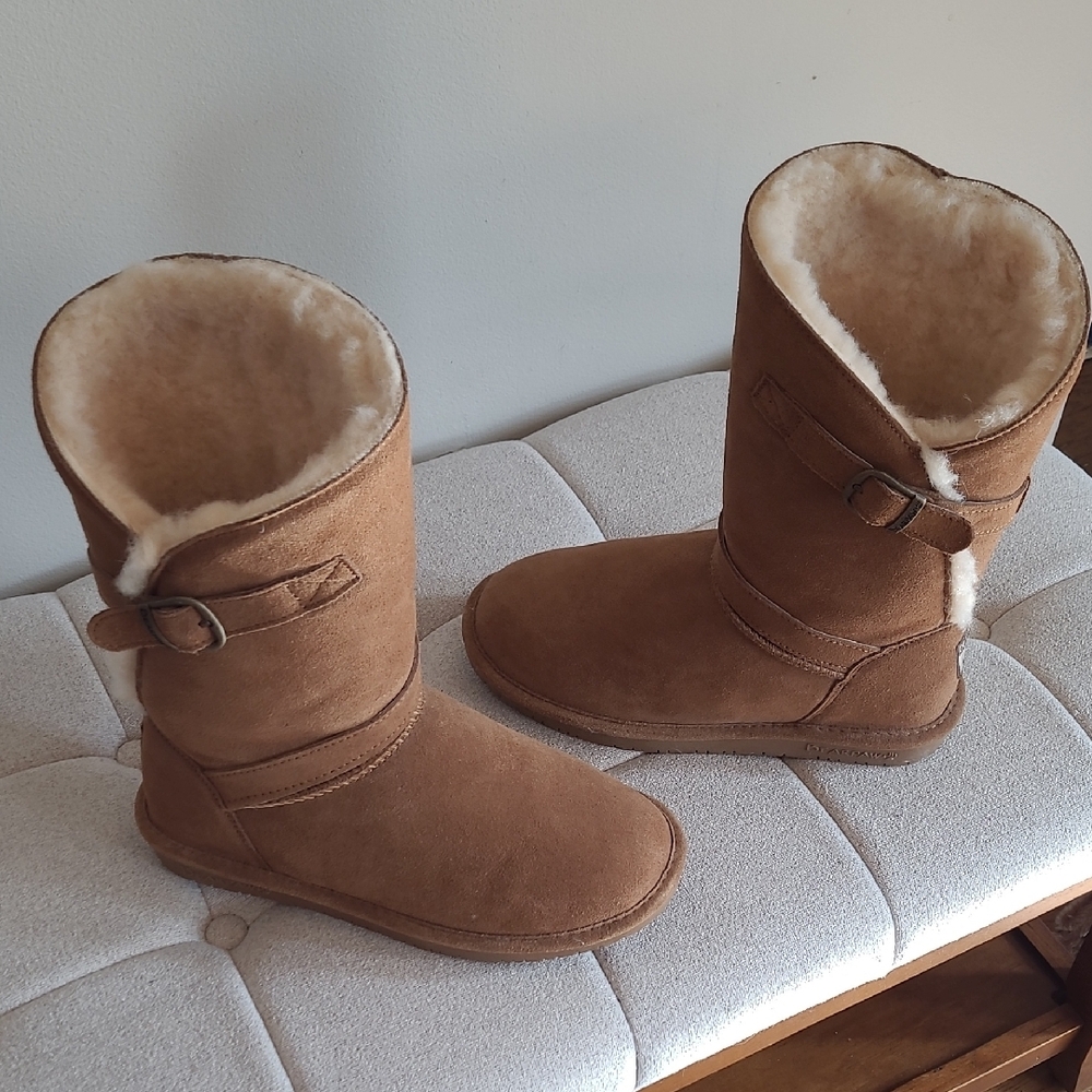 Bearpaws Tan Shearling-Lined Boots